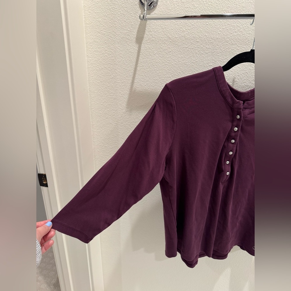 Calvin Klein Women's Purple Button-Up Henley top xl - Picture 2 of 5
